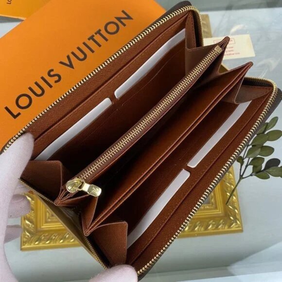 Louis Vuitton Bags Louis Vuitton Organizer Damier Wallet9x1cm